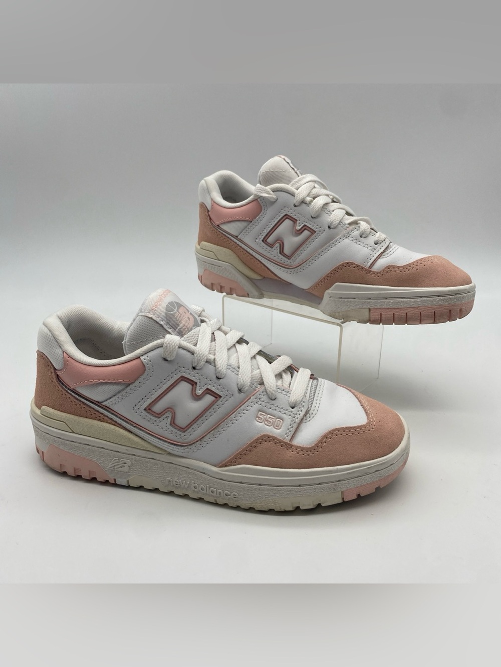 New Balance Women's 550 Sneakers Size 5 White Pink Shoes